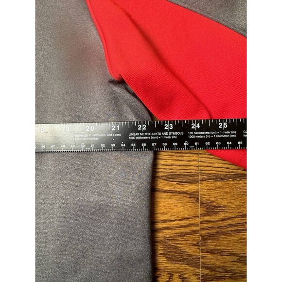 Under Armour Men's Large Full Zip Light Jacket Gray & Red SN: 1248905 2014 - Picture 13 of 15